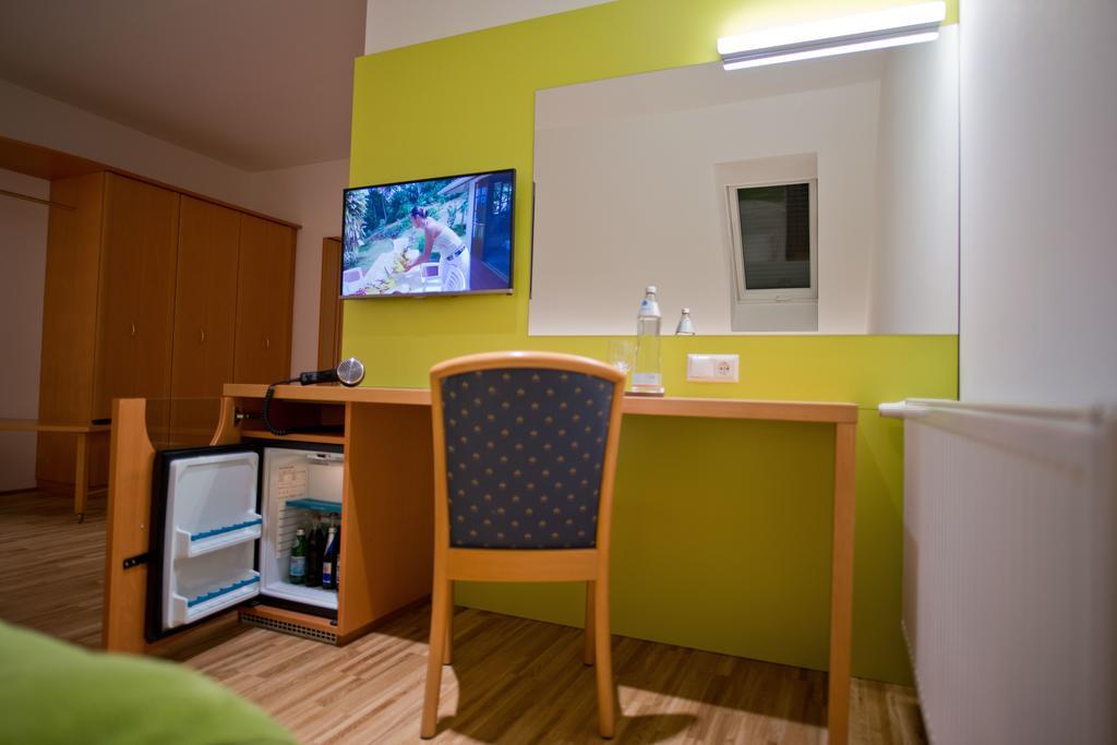 Hotel Restaurant Meyer Kalsdorf bei Graz Zewnętrze zdjęcie